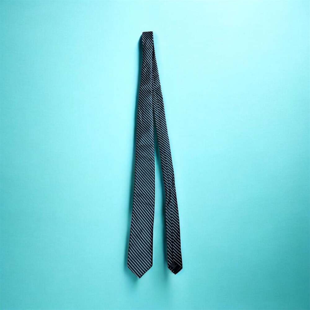 DKNY Men's Black and White Diagonal Striped - Picture 1 of 2